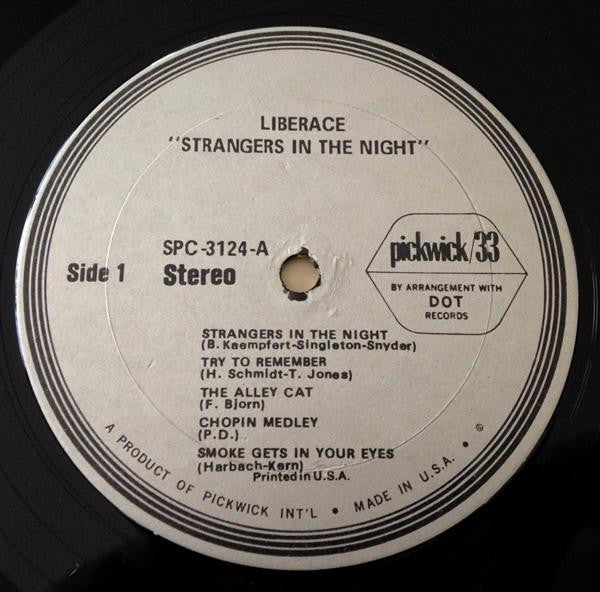 Liberace : Strangers In The Night (LP, Comp)
