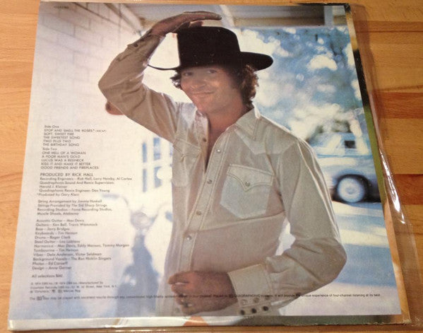 Mac Davis : Stop And Smell The Roses (LP, Album, Quad)