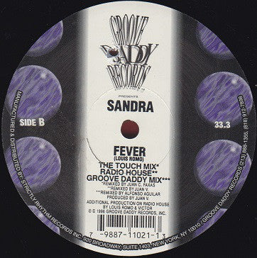 Sandra (32) : Fever (12")
