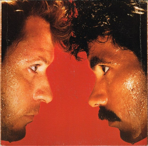 Daryl Hall + John Oates – H₂O (1982, Indianapolis press)