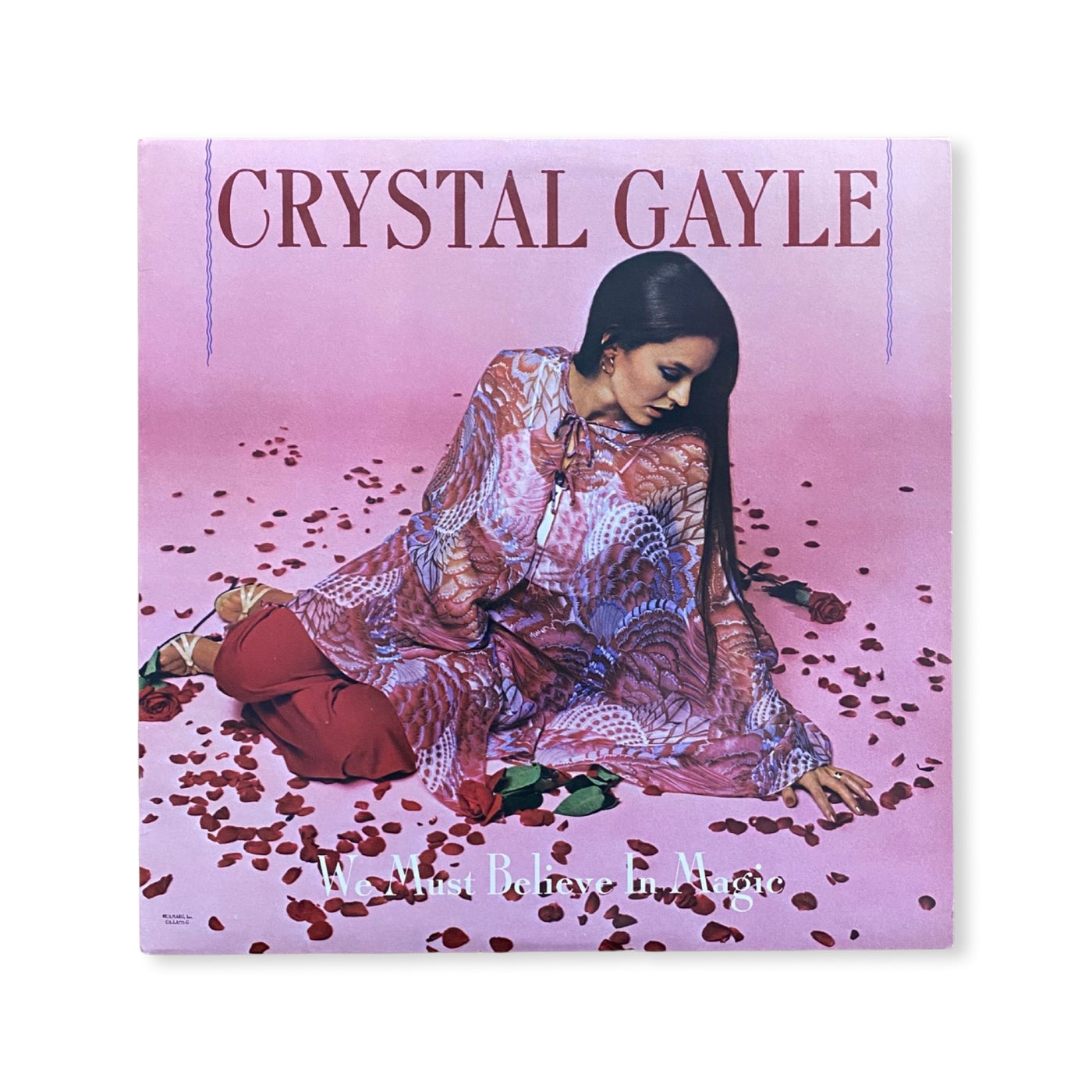 Crystal Gayle - We Must Believe In Magic